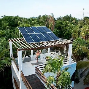 residencia-gorila.quintano-roohotels.com/